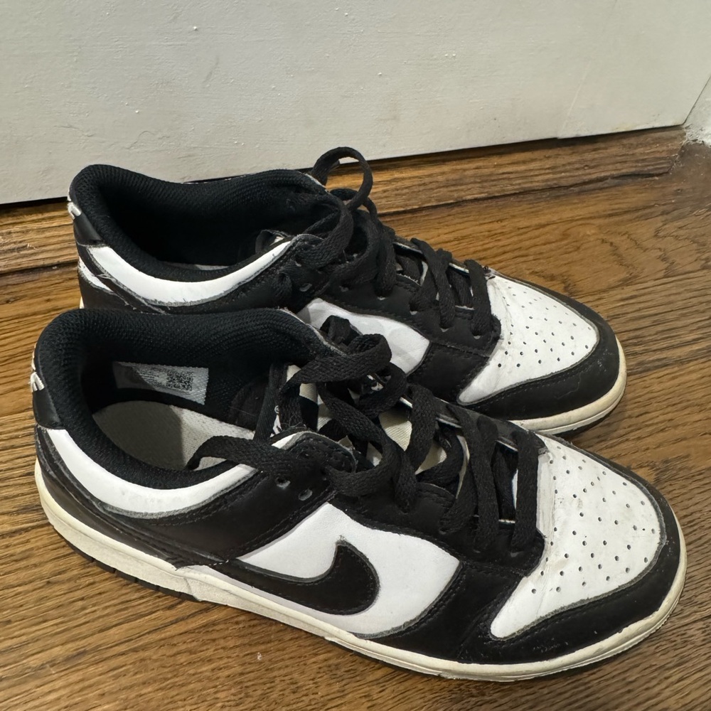 Nike Kids Black and White Sneakers